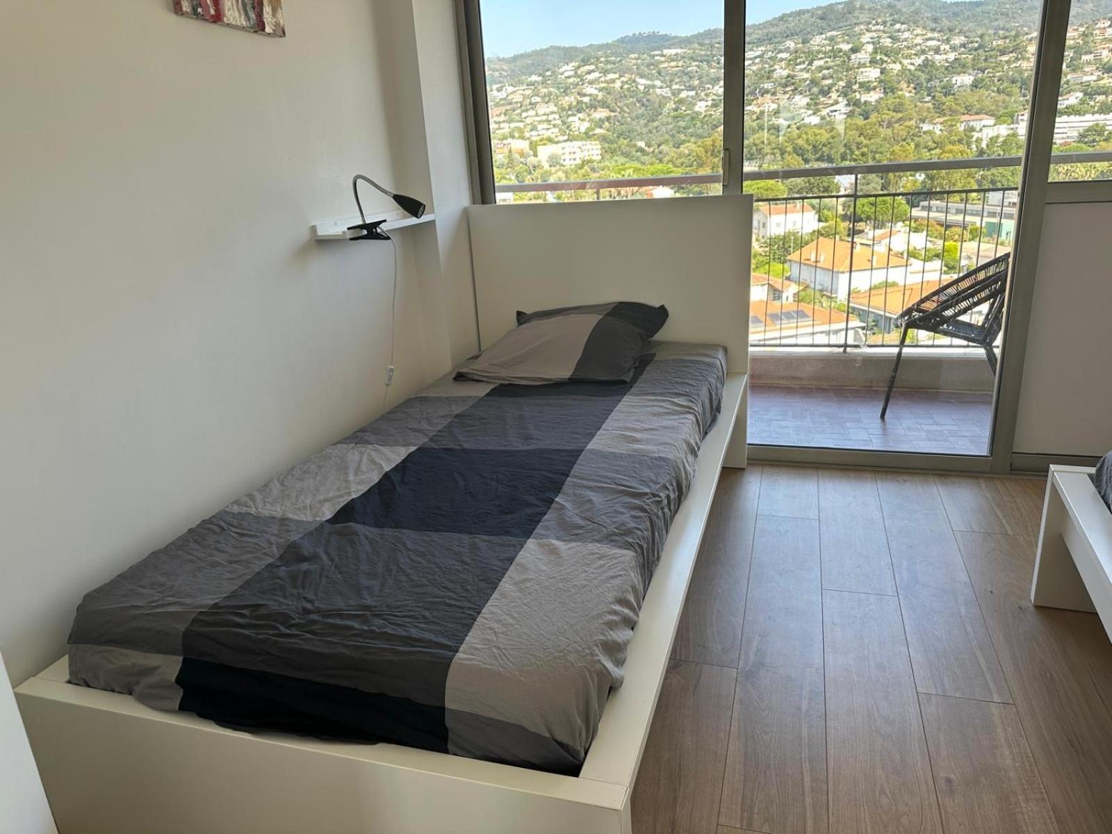 Appartement T3 De Standing Vue Mer Et Marina Mandelieu Eksteriør bilde