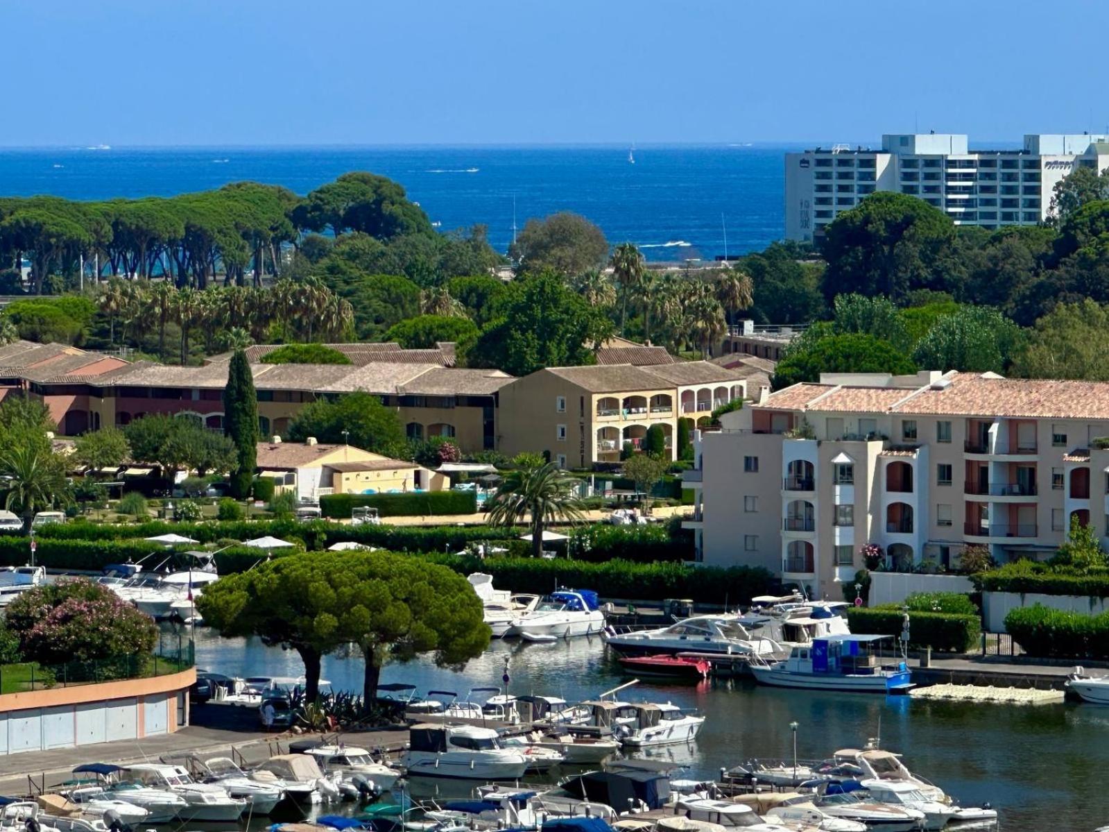 Appartement T3 De Standing Vue Mer Et Marina Mandelieu Eksteriør bilde