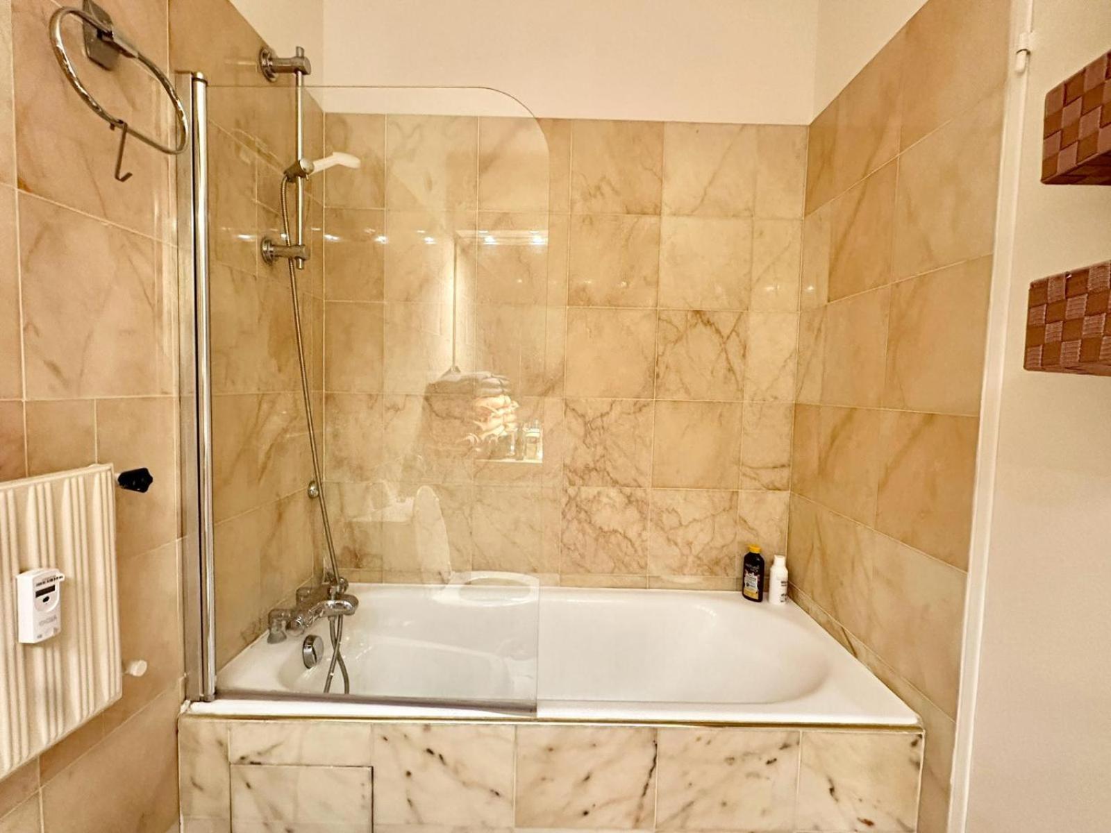 Appartement T3 De Standing Vue Mer Et Marina Mandelieu Eksteriør bilde